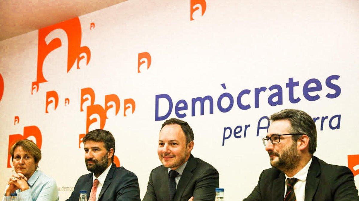 Jover, Vidal i Suñé deixen l'executiva de DA