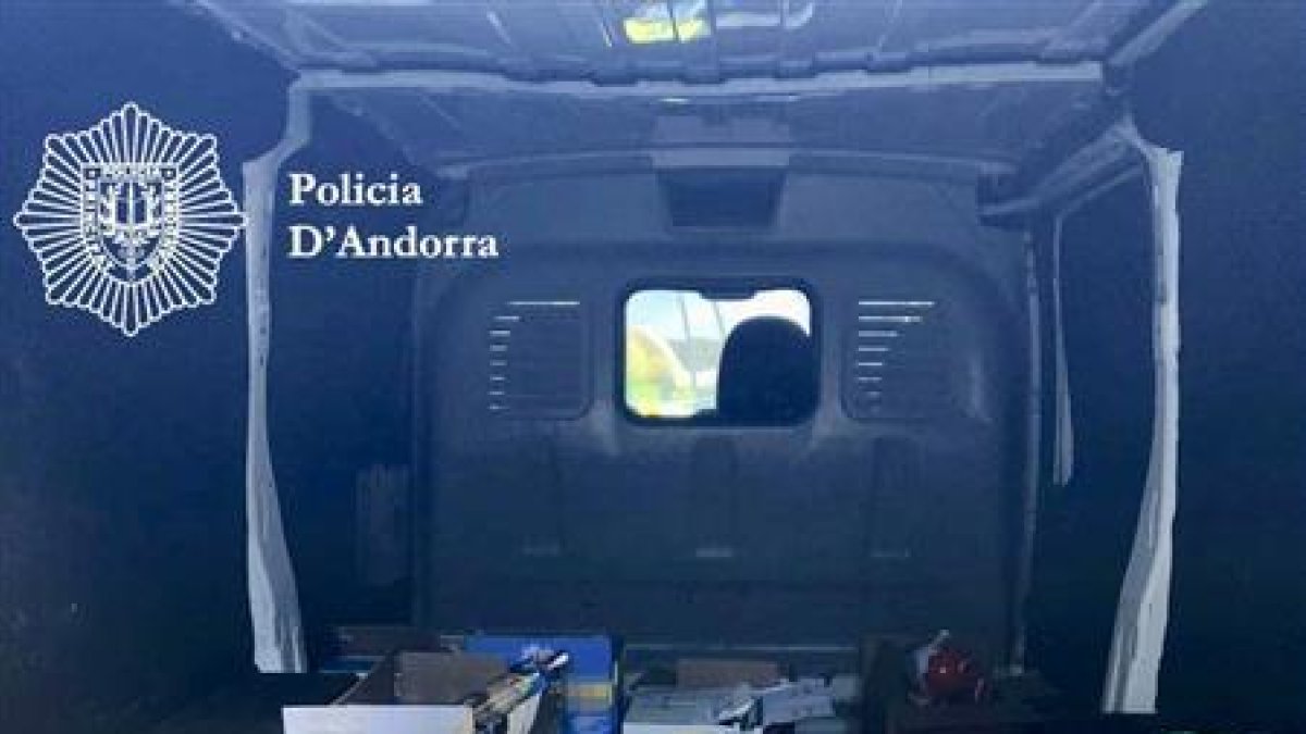 Dos detinguts més al Pas per contraban en l''operació Mitja'