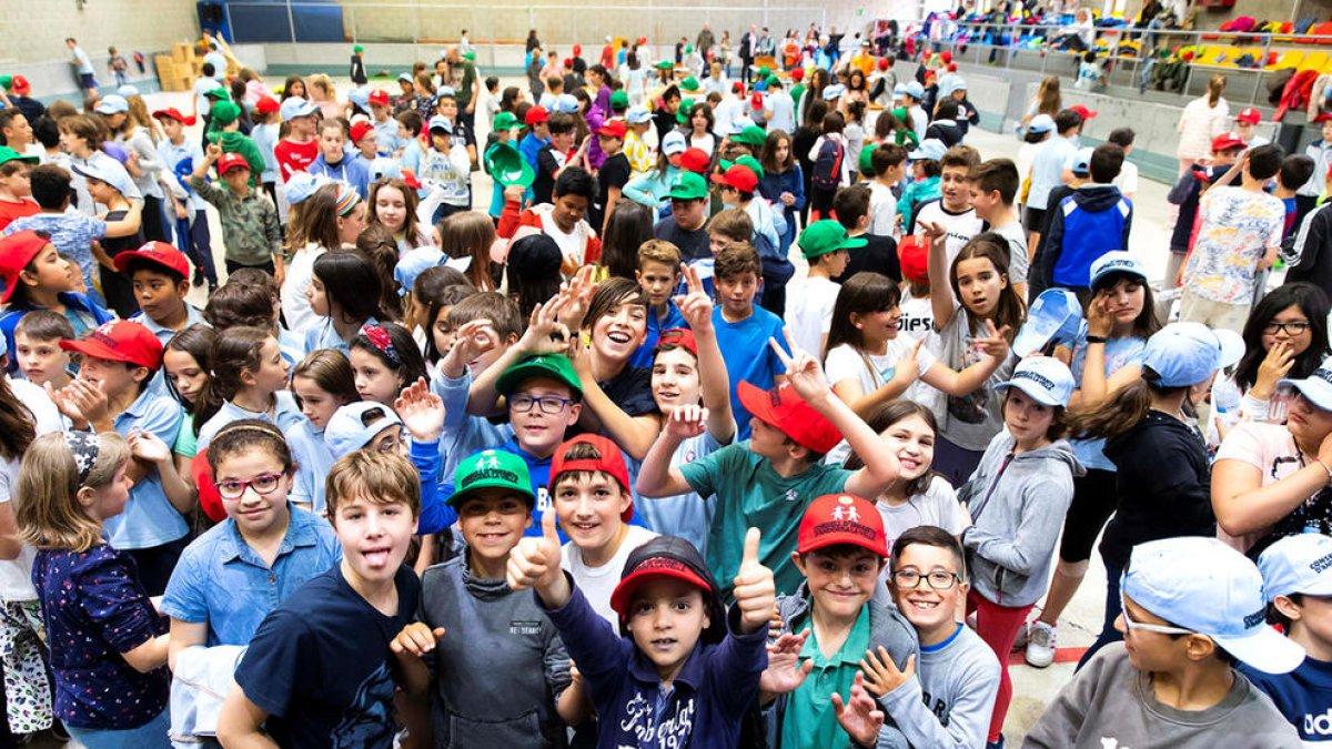 Uns 400 nens, a la festa final del consell d'infants