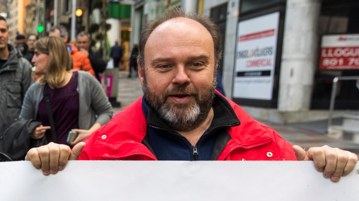 Ubach es mostra prudent amb la ministra Pallarés