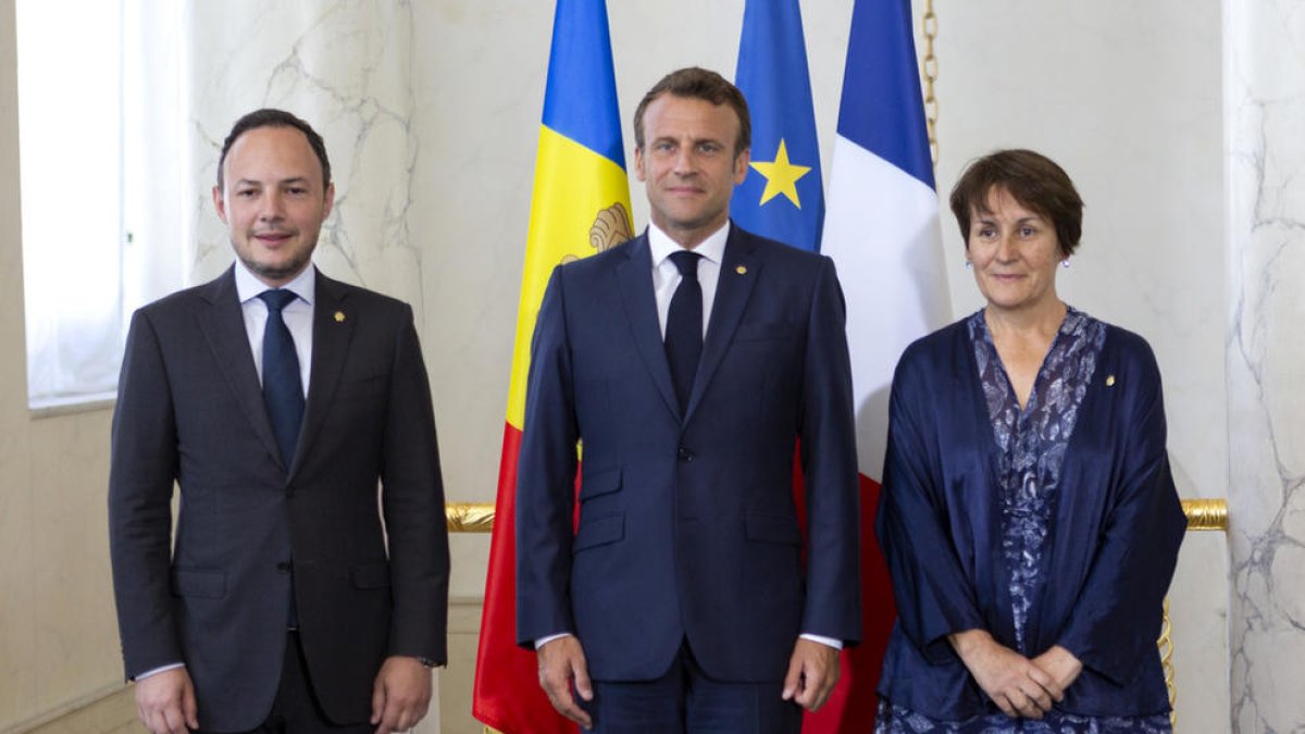 Els partits celebren el suport de Macron a l'acord d'associació amb la Unió Europea
