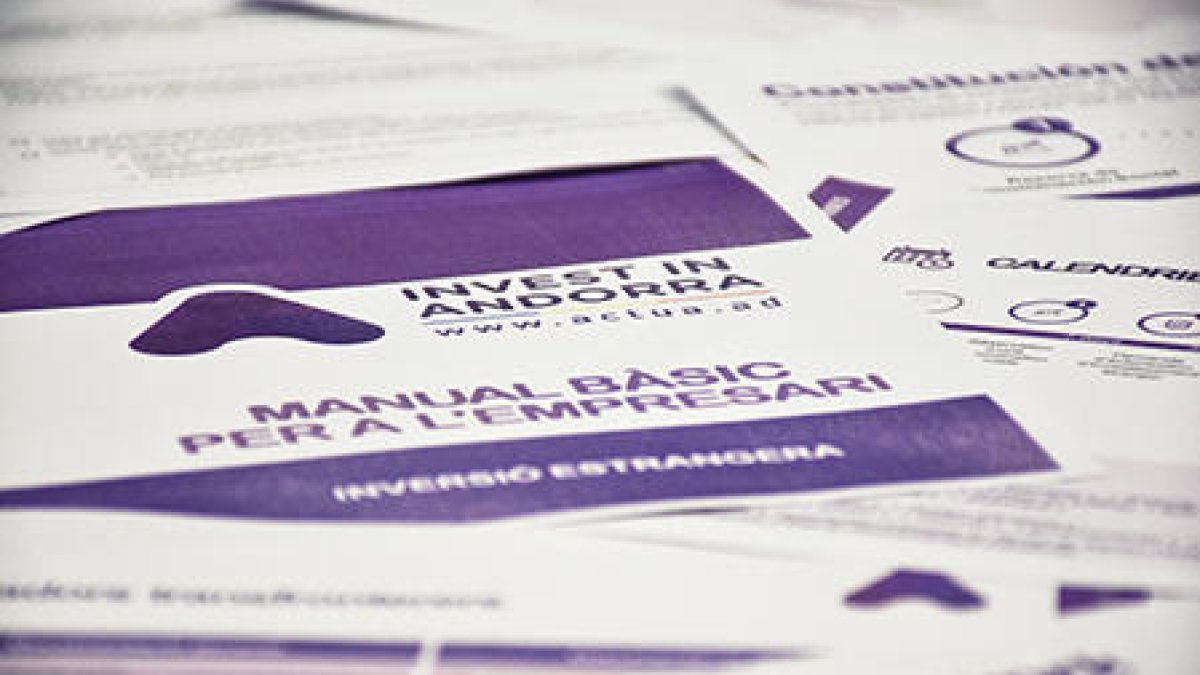 Actua crea el primer manual per a l'empresari