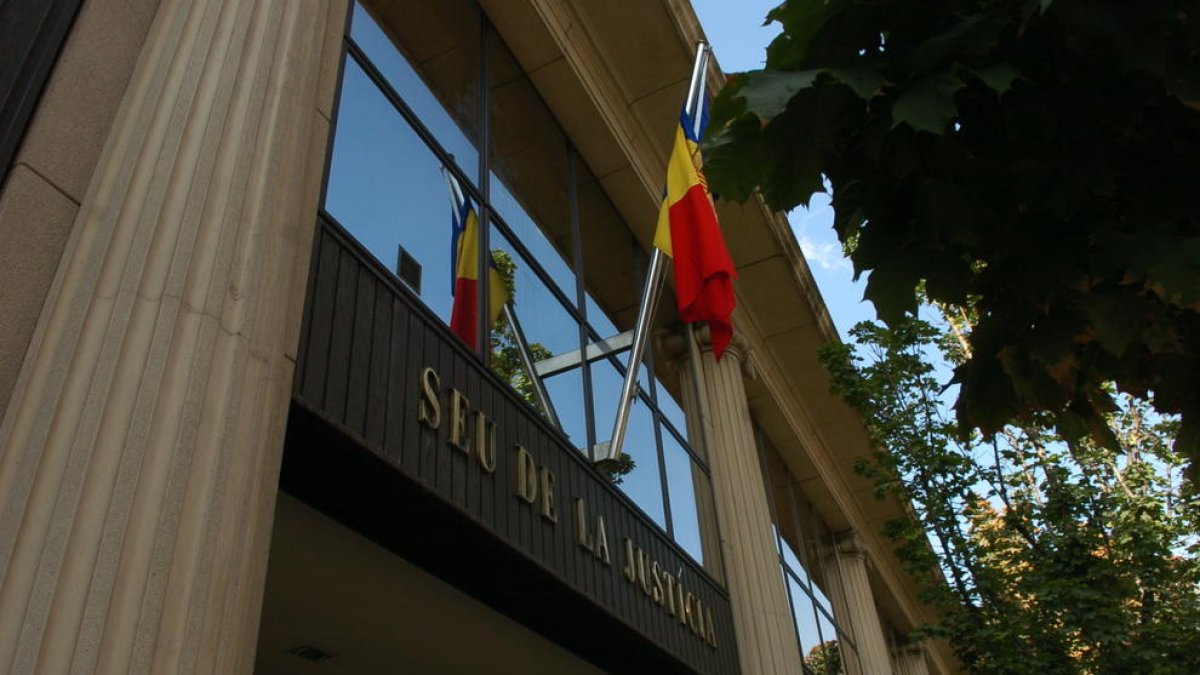 La policia arresta un dels directius d'Andorra Turisme