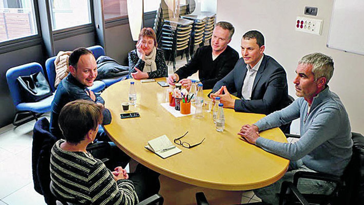 Espot ofereix a PS i Liberals pactes d'Estat per Europa i les pensions