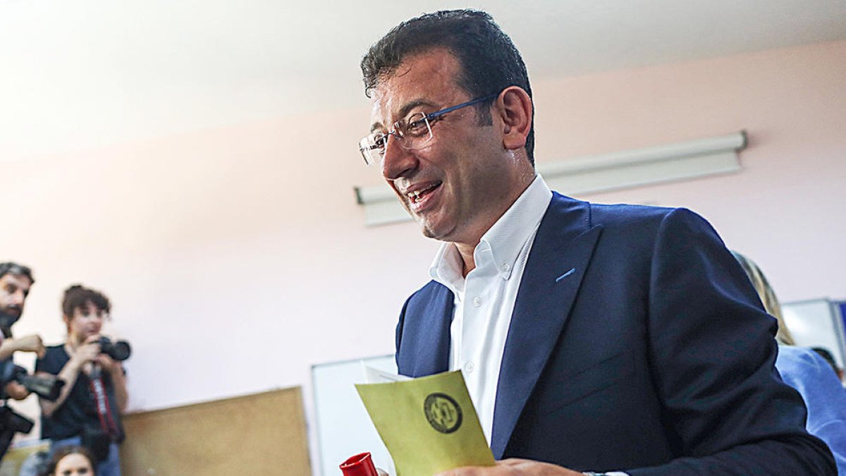 L'opositor Imamoglu guanya les eleccions a l'alcaldia d'Istanbul