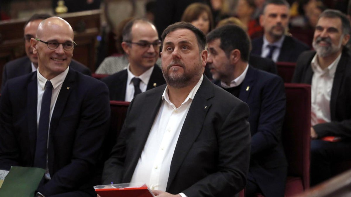 Els nou presos independentistes seran traslladats a centres catalans