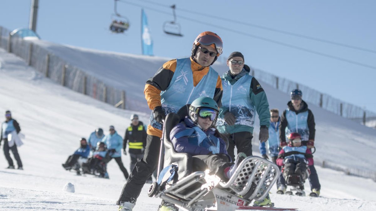 La pista de l'Àliga s'obre a persones amb diversitat funcional