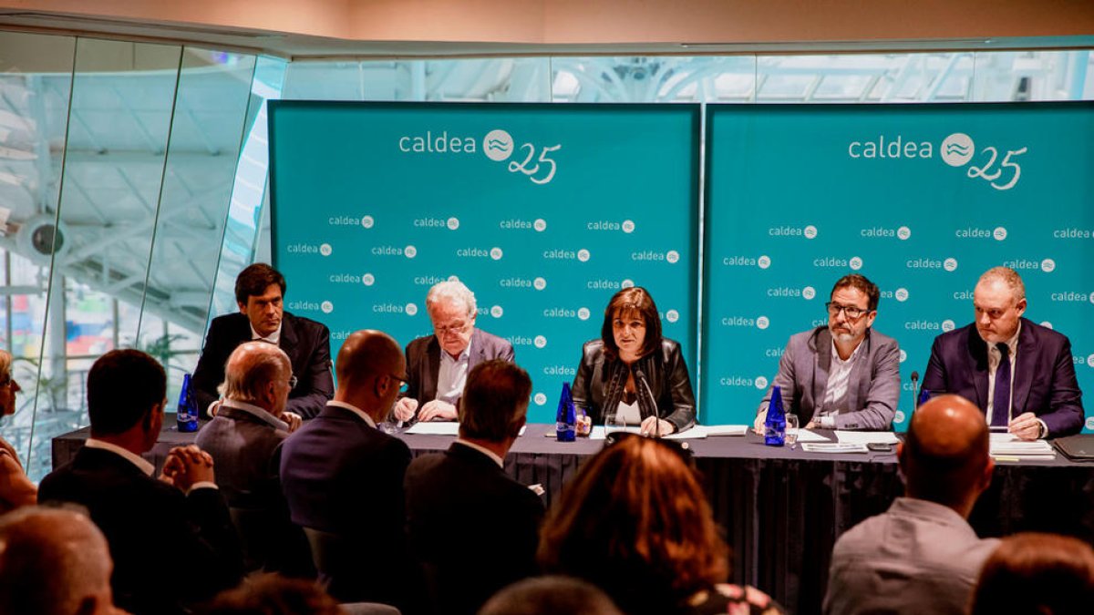 Caldea repartirà quinze euros per cada acció