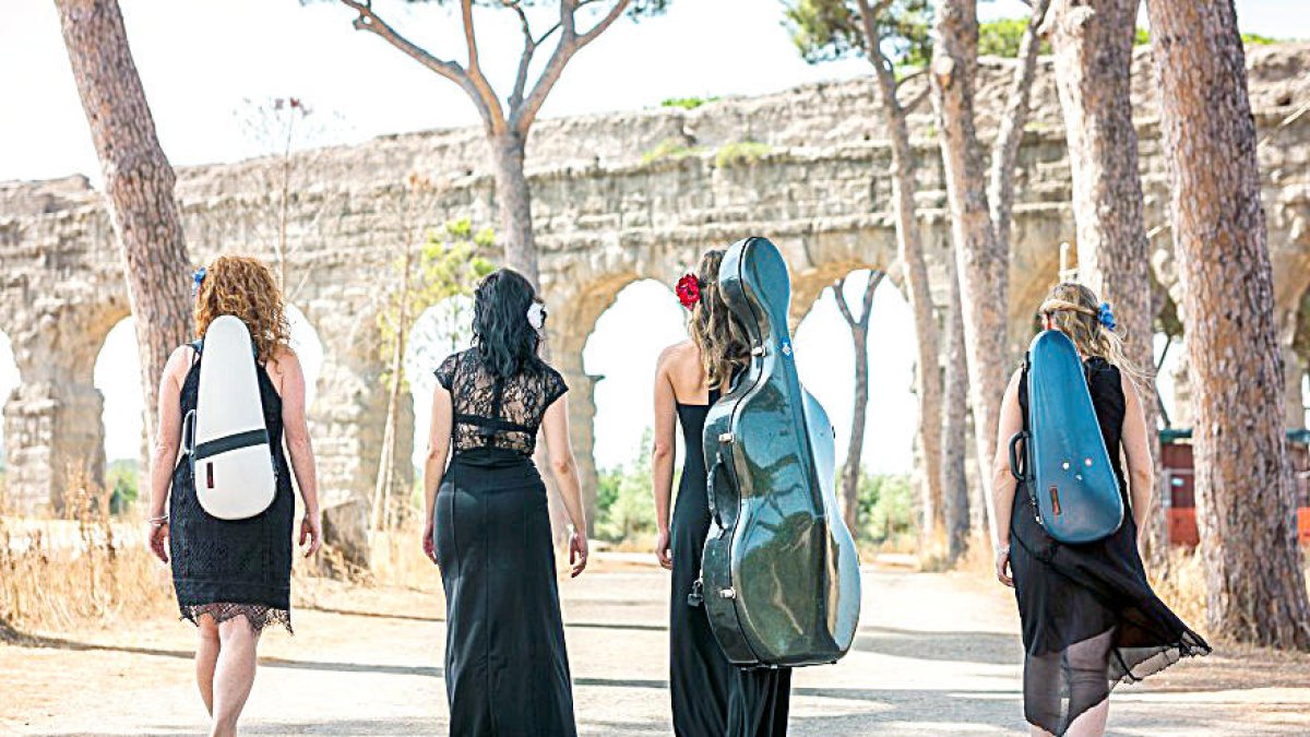 De 'Tosca' a la Lluna: cultura d'estiu