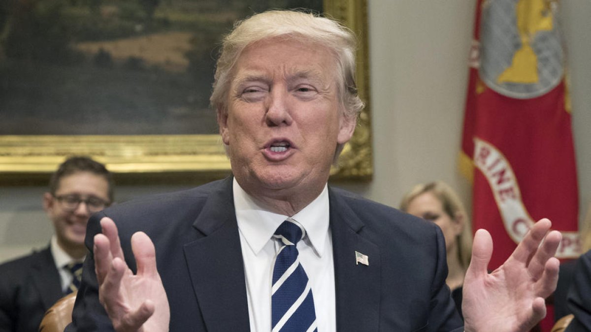 Trump respondrà als atacs de l'Iran amb “força gran i aclaparadora”