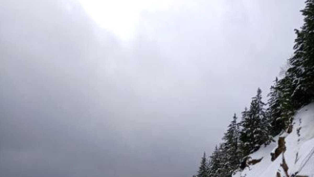 Reobert el coll de la Botella després de l'esllavissada