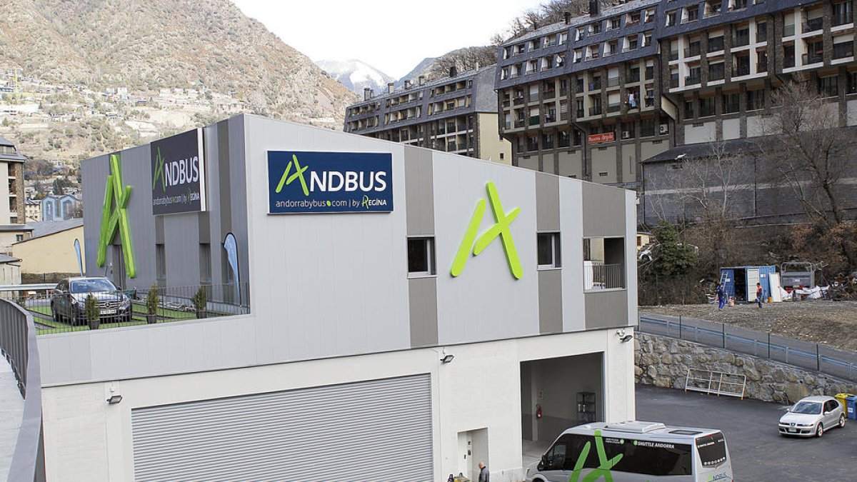 Andbús compra Viatges Espanya per més d'un milió