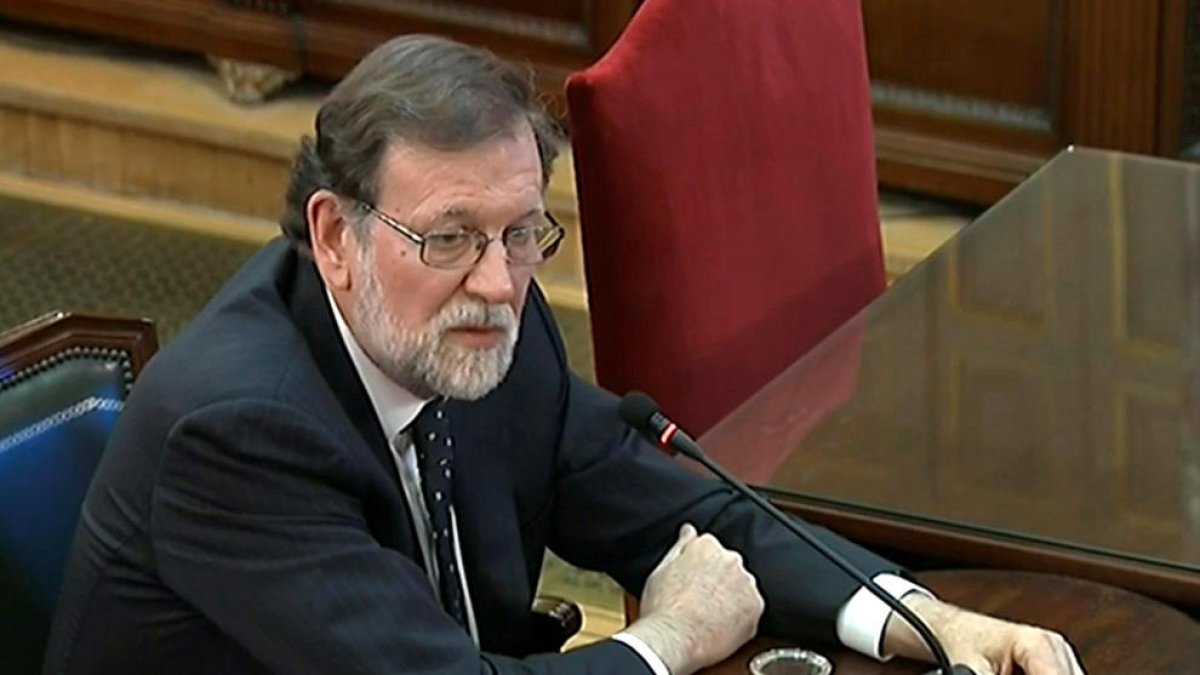 Rajoy lamenta “moltíssim” les imatges de l'1-O però en culpa la Generalitat