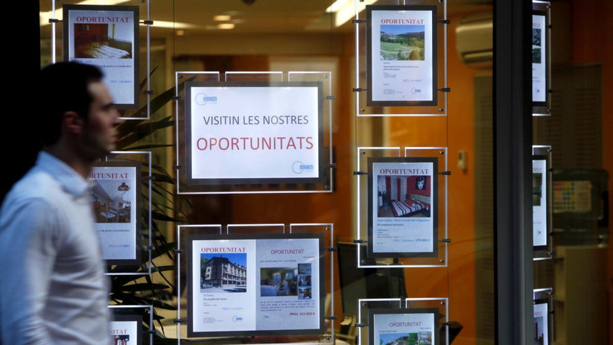 Augmenten un 2% les transaccions immobiliàries