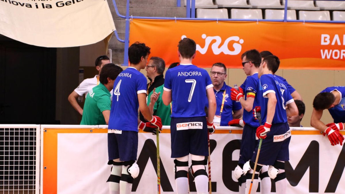La selecció sub-19 venç contra Moçambic i referma el lideratge (3-5)