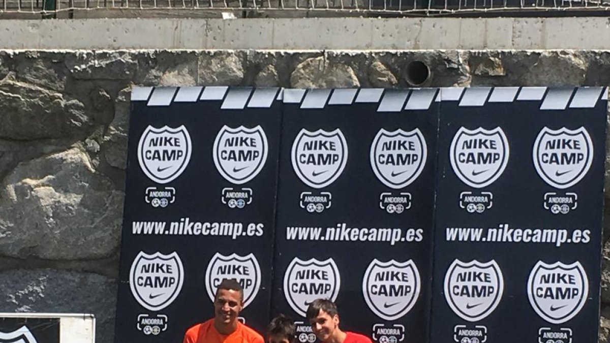 Rodrigo Moreno i Marta Corredera inauguren el Nike Camp