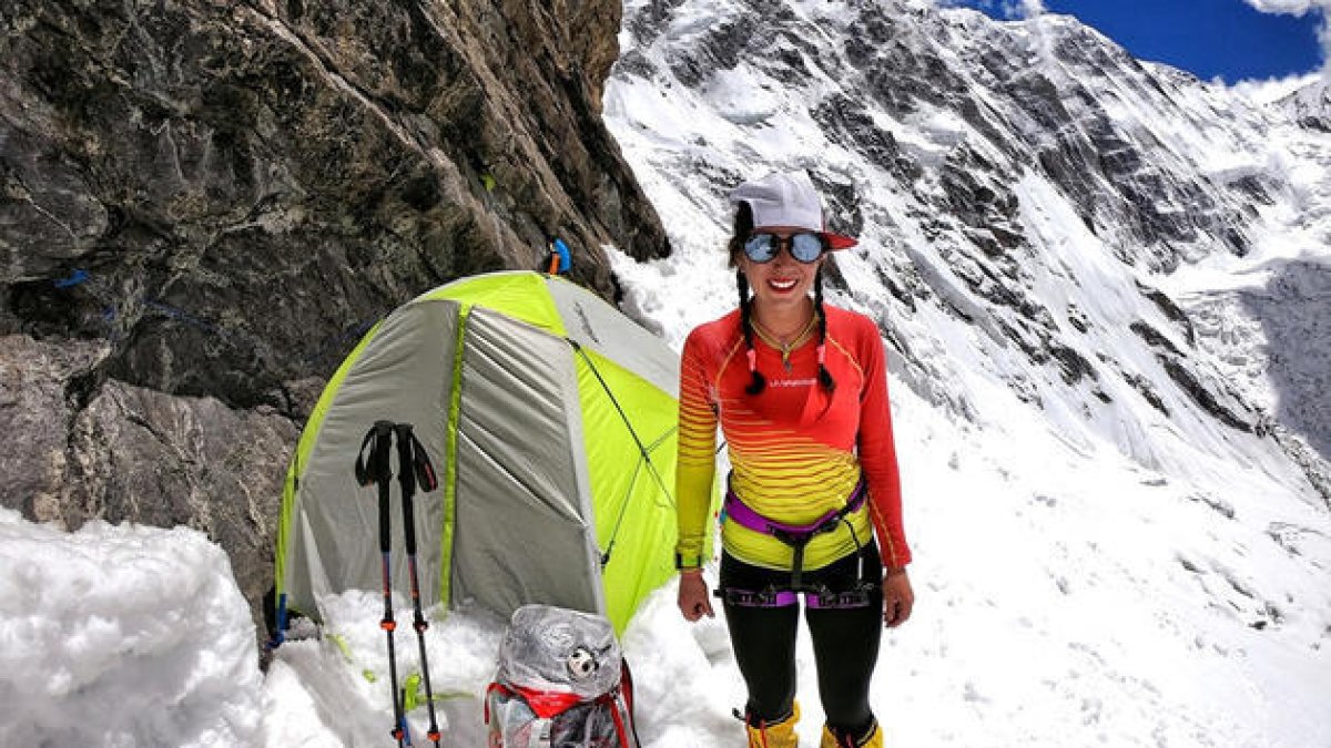 Stefi Troguet corona el Nanga Parbat, la novena muntanya més alta del món