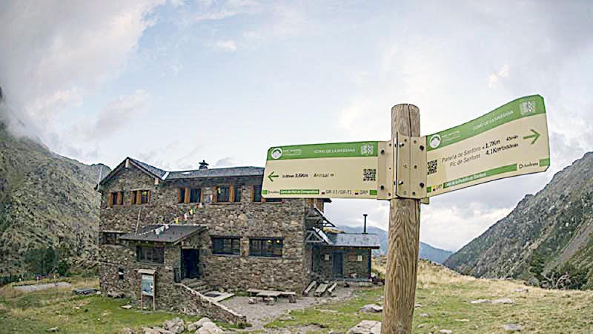 Les obres al refugi del Comapedrosa n'escurçaran el període d'obertura