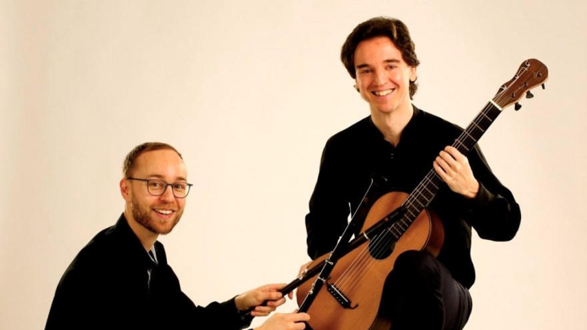 Flauta i guitarra a les Nits als museus