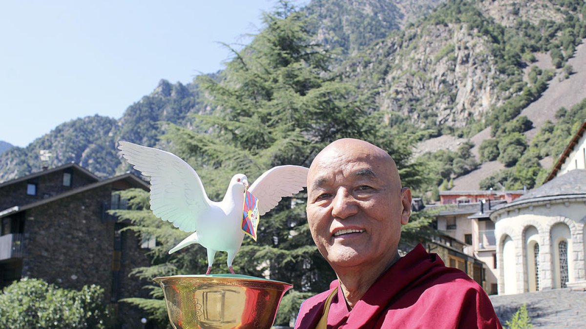 “La religiositat és actuar amb bondat”