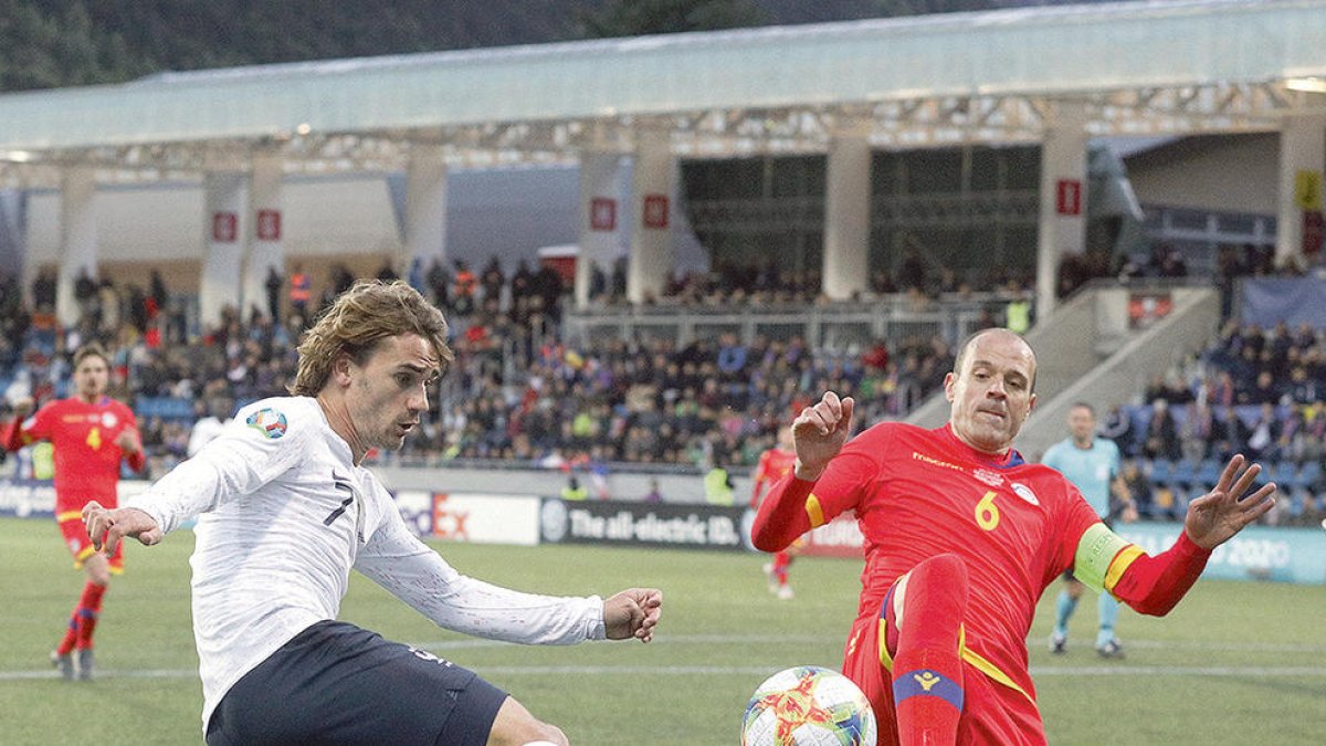 Exigència i il·lusió tricolor a l'Stade de France