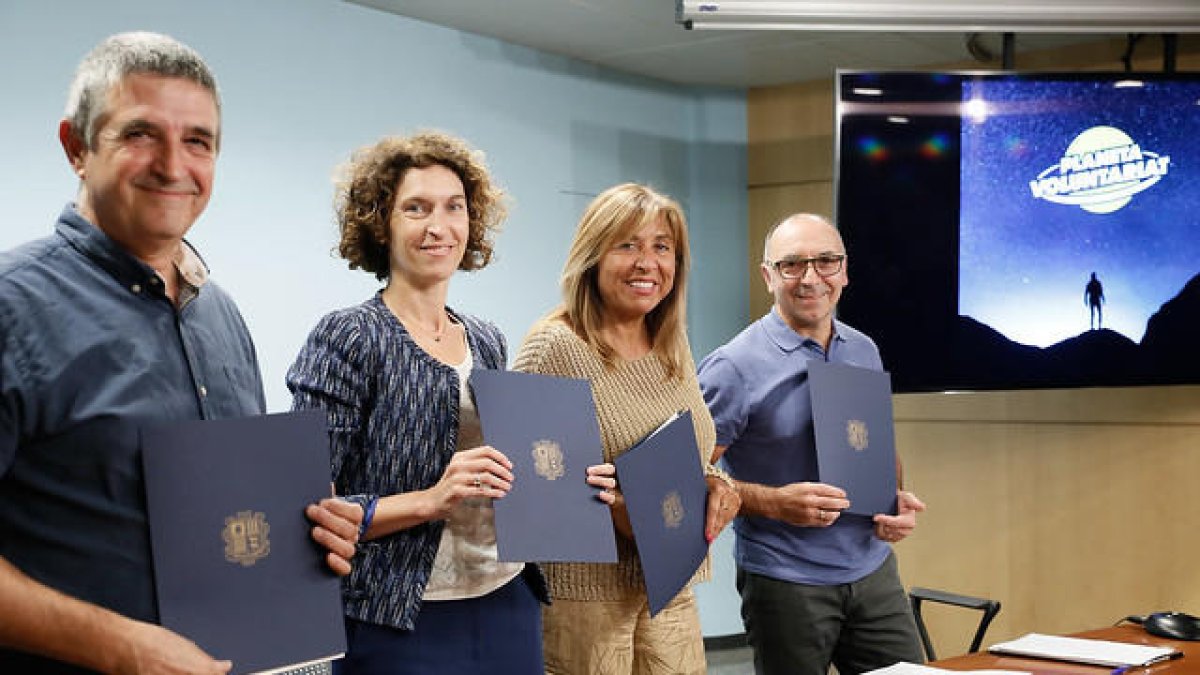Govern impulsa el voluntariat entre els joves
