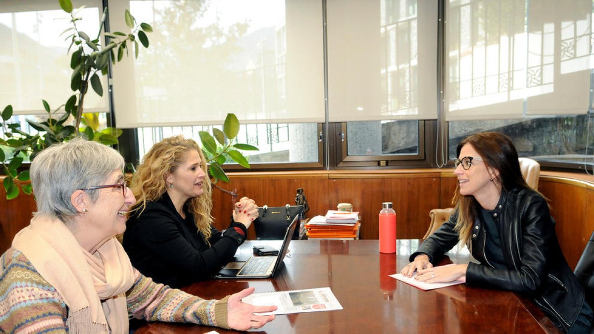 Reunió de riva amb l'associació del centre històric