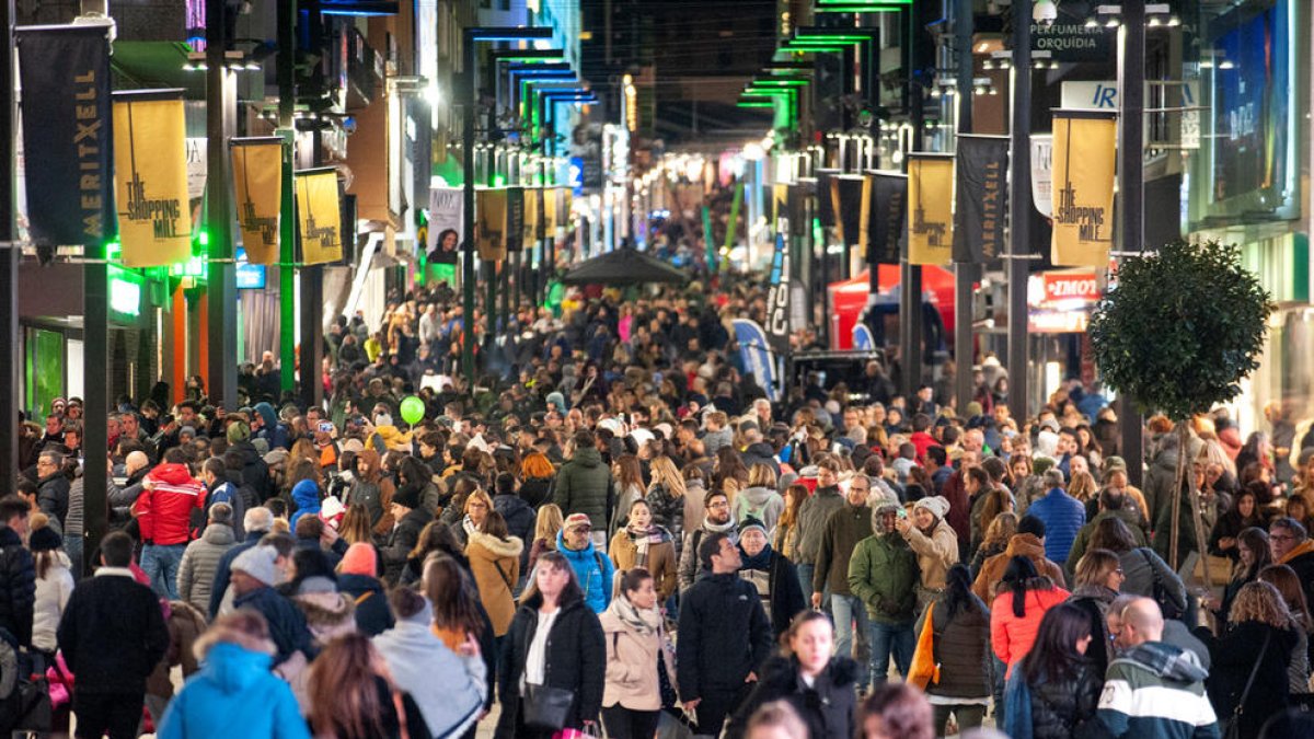 Els mals auguris s'esvaeixen al Shopping Festival