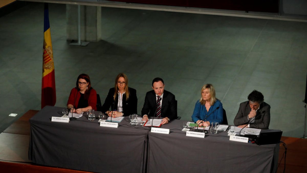 La paritat no resol les situacions de desigualtat