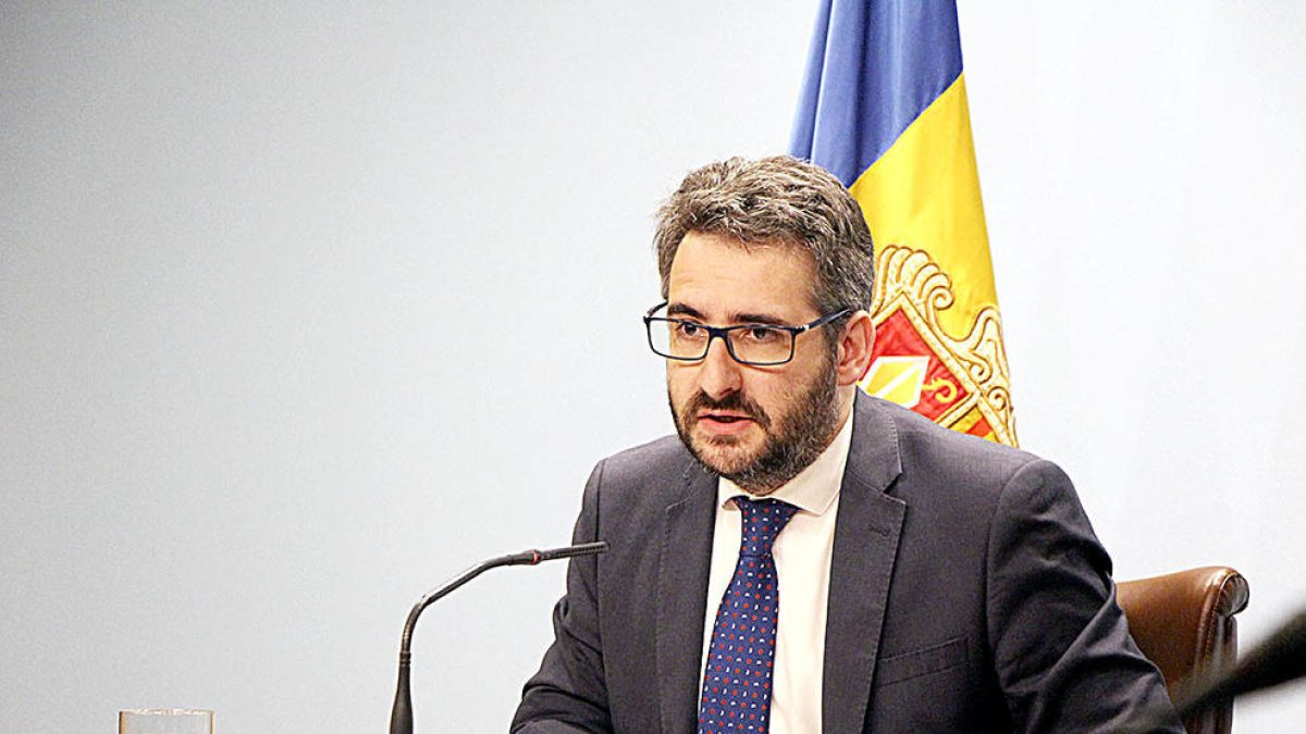 Jover carrega contra el PS per la proposició de llei sobre l'habitatge