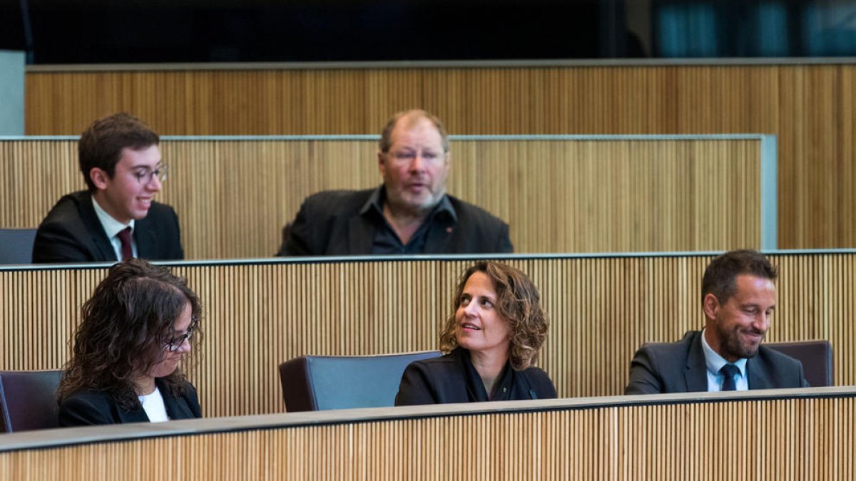 L'oposició critica la falta de previsió de Govern