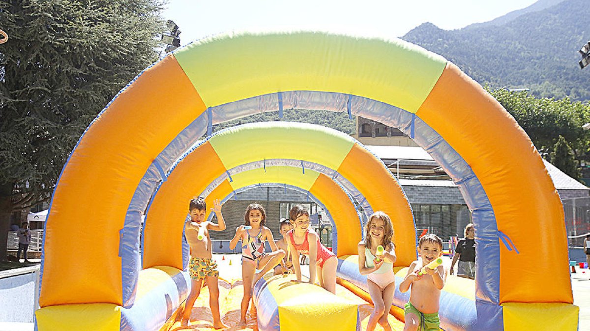 Inauguració del parc aquàtic