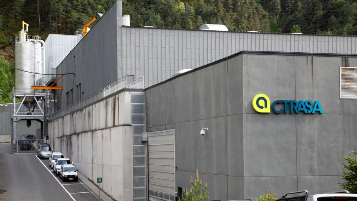 La Batllia ha d'admetre la querella d'Apapma pel sobrecost del forn