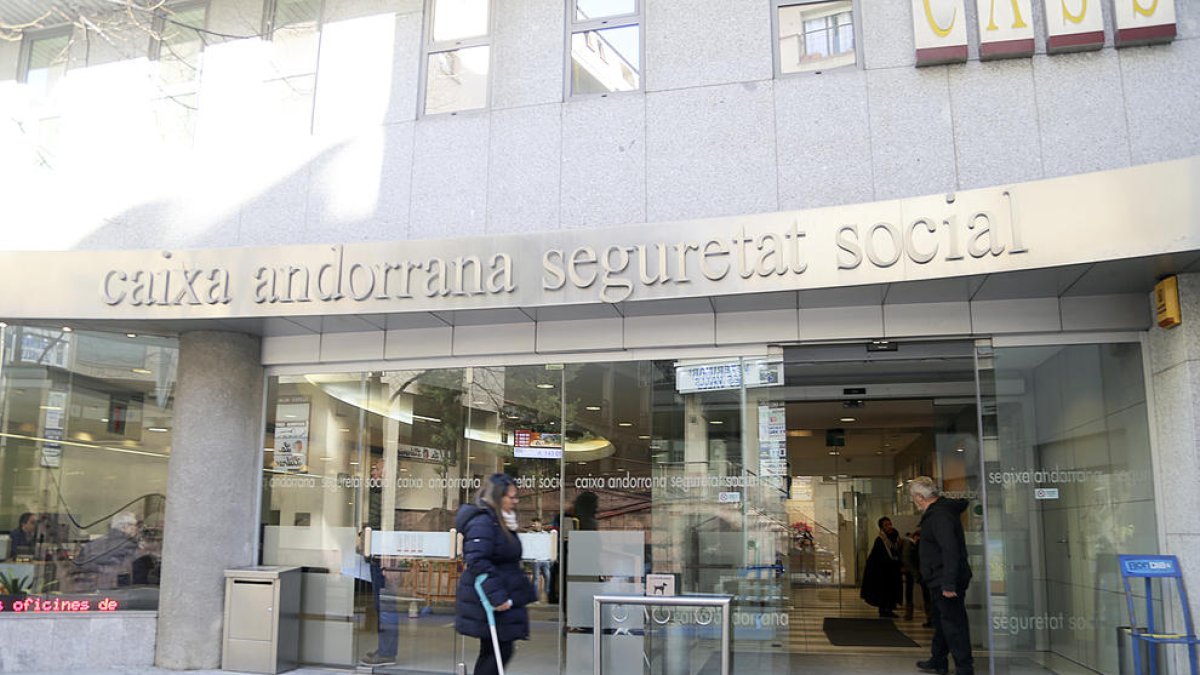 La CASS rebutja l'ús del fons de pensions per a fer pisos