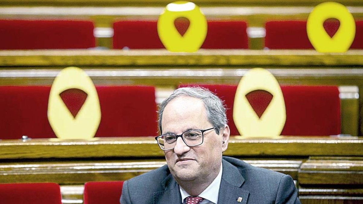 El TSJC envia Torra a judici per no retirar a temps els llaços grocs