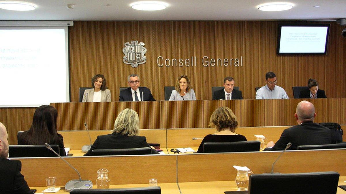 Els tres projectes de cogeneració donaran calefacció a 4.800 llars