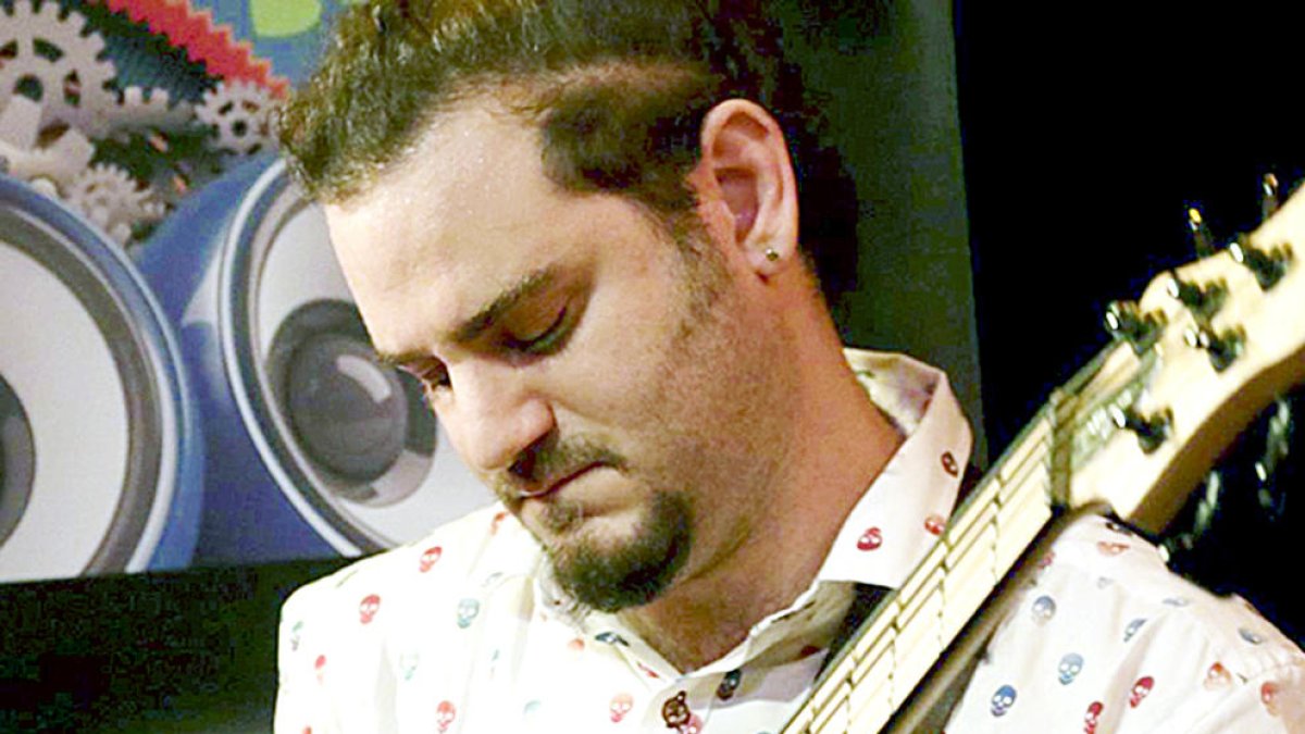 “Tan sols intentem crear una música autèntica i sincera”