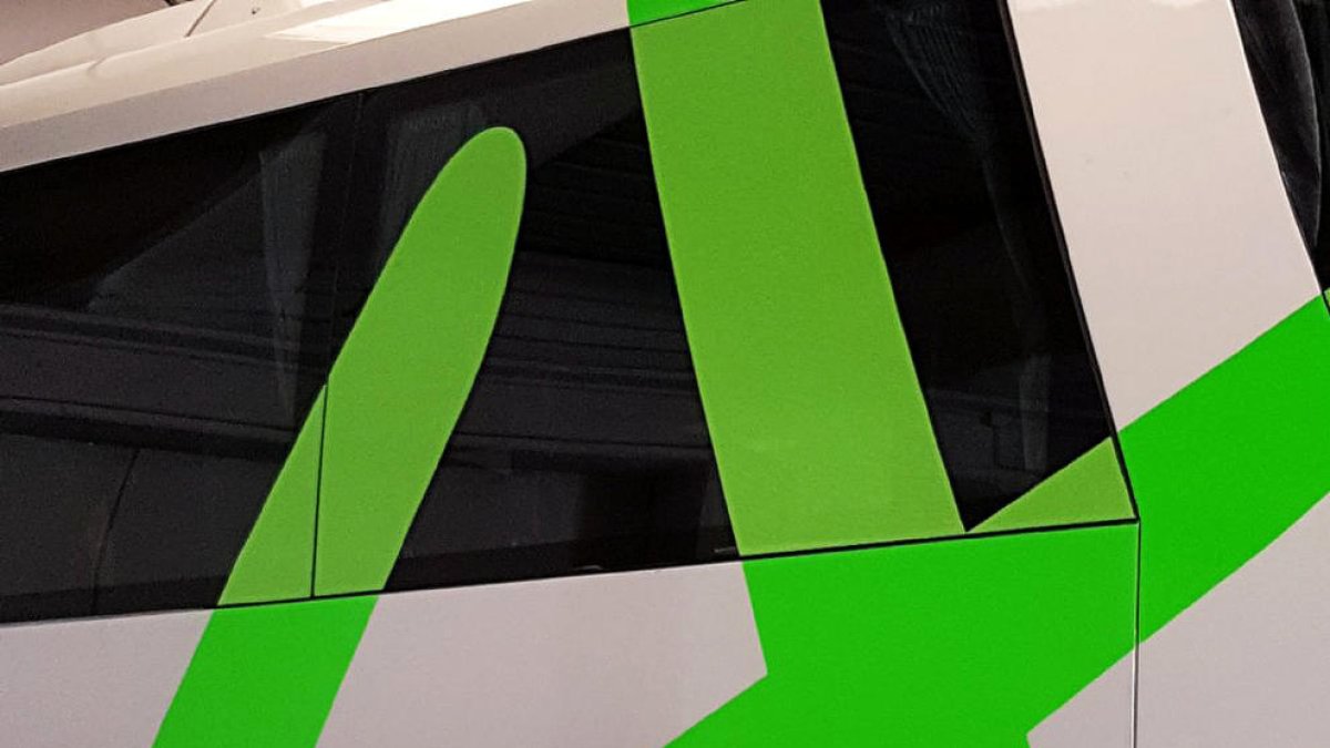 Set empreses recorren contra l'adjudicació del concurs del transport escolar