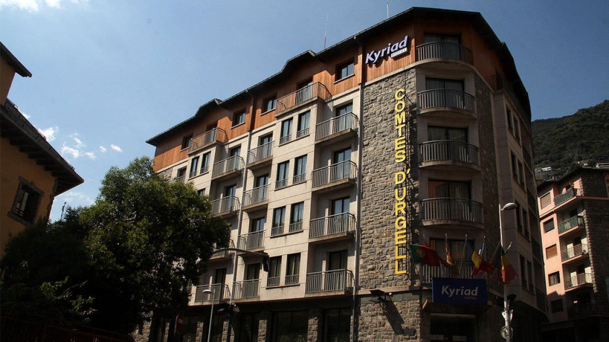 Venut l'històric hotel Comtes d'Urgell per 7,85 milions d'euros
