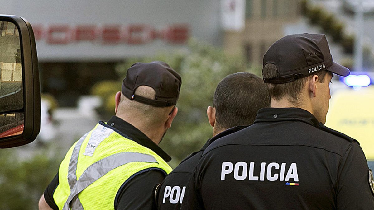 La policia desarticula un grup de tres lladres que es dedicava a robar perfums