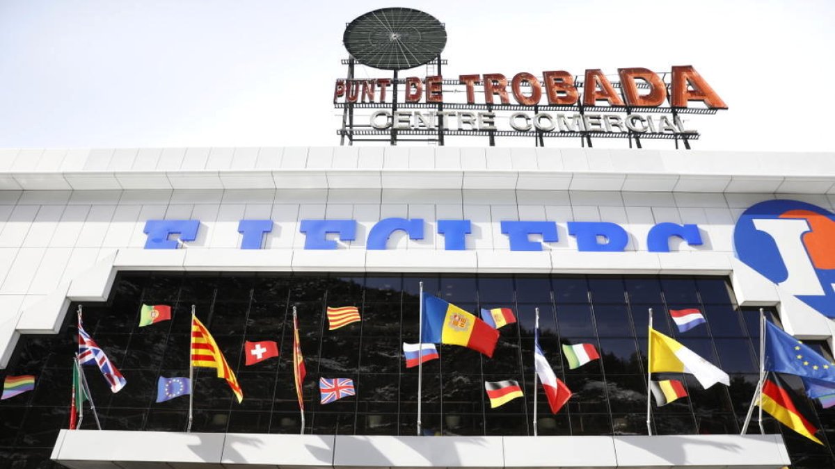 Els Cachafeiro, davant l'última opció per no perdre el Punt de Trobada