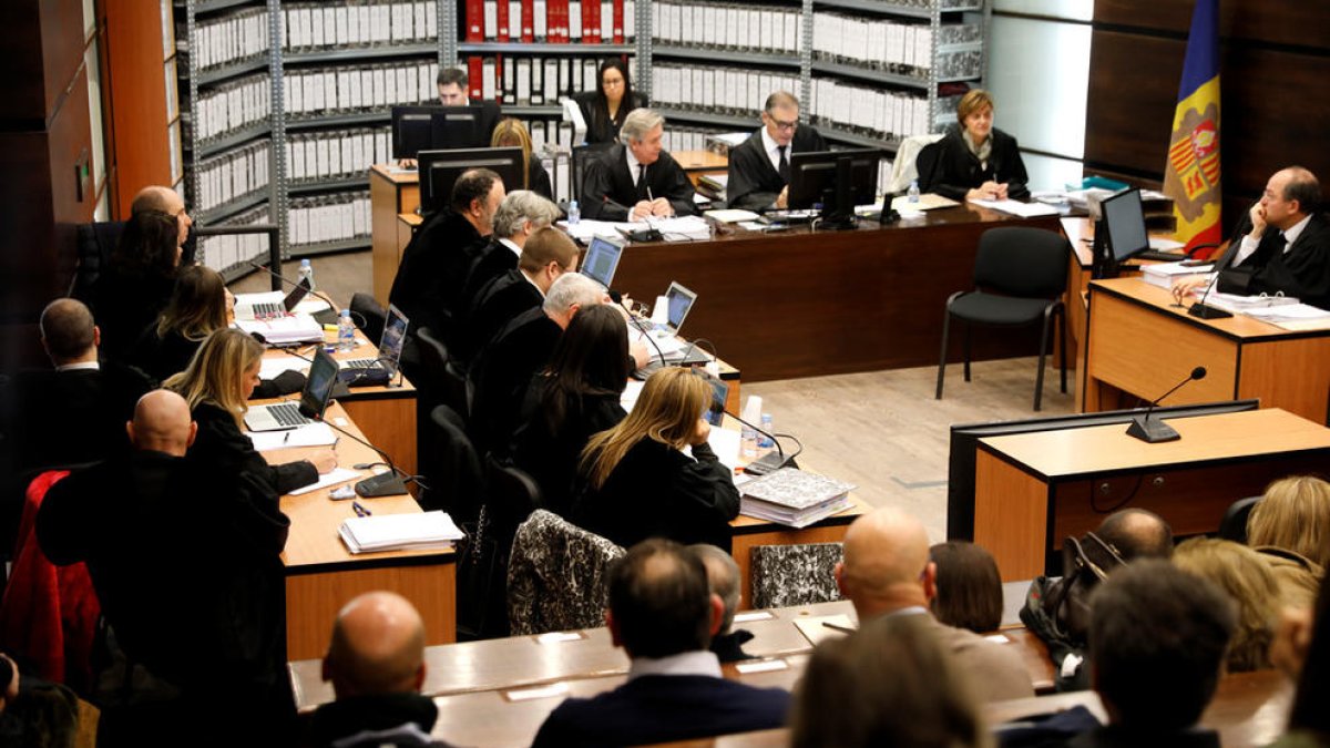 El Superior tomba la petició d'acabar amb la causa BPA