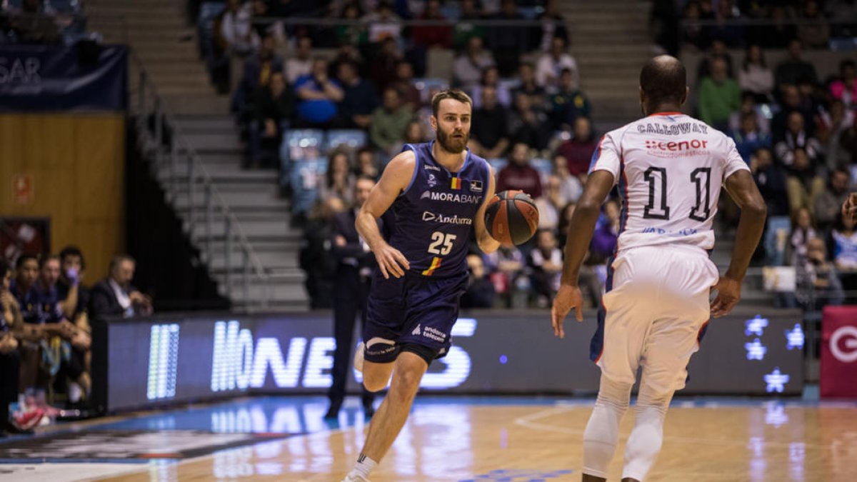 El MoraBanc andorra cau a la pista del Monbus Obradoiro 75-73