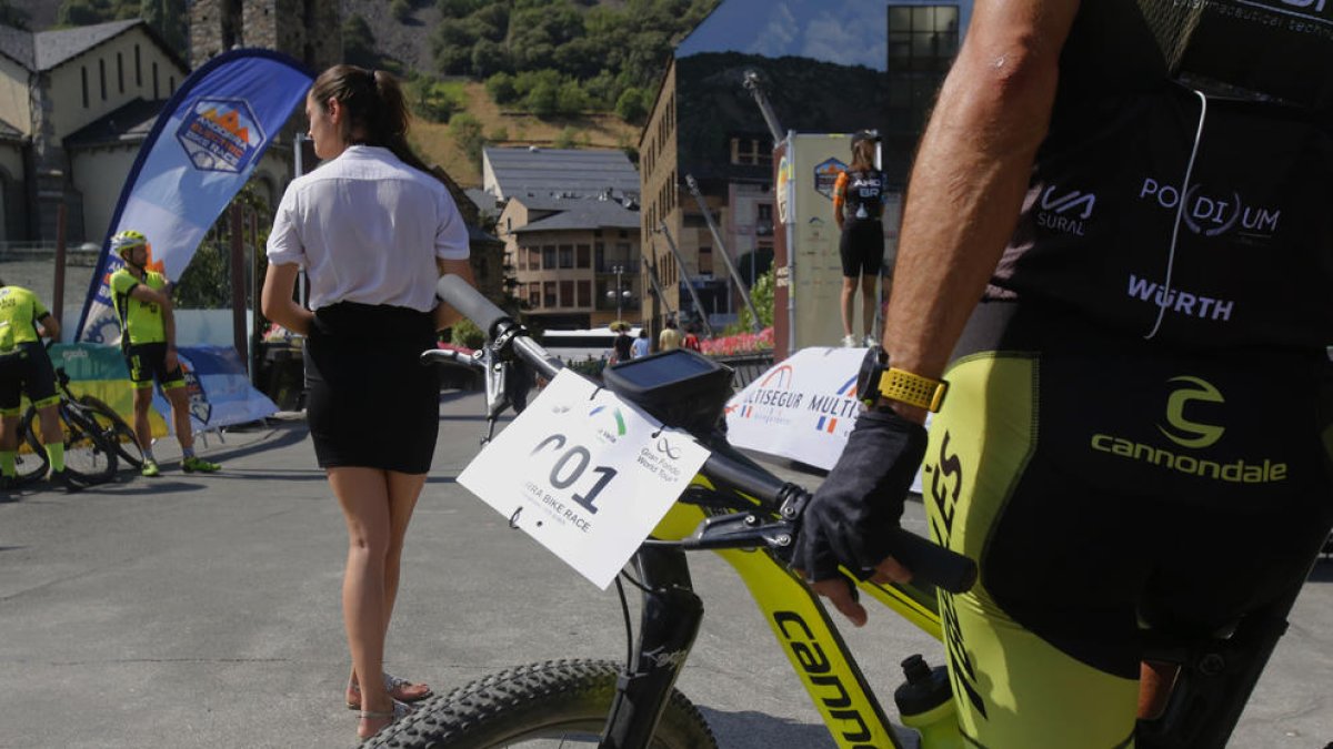 Arrenca l'Andorra Bike Race amb 130 participants