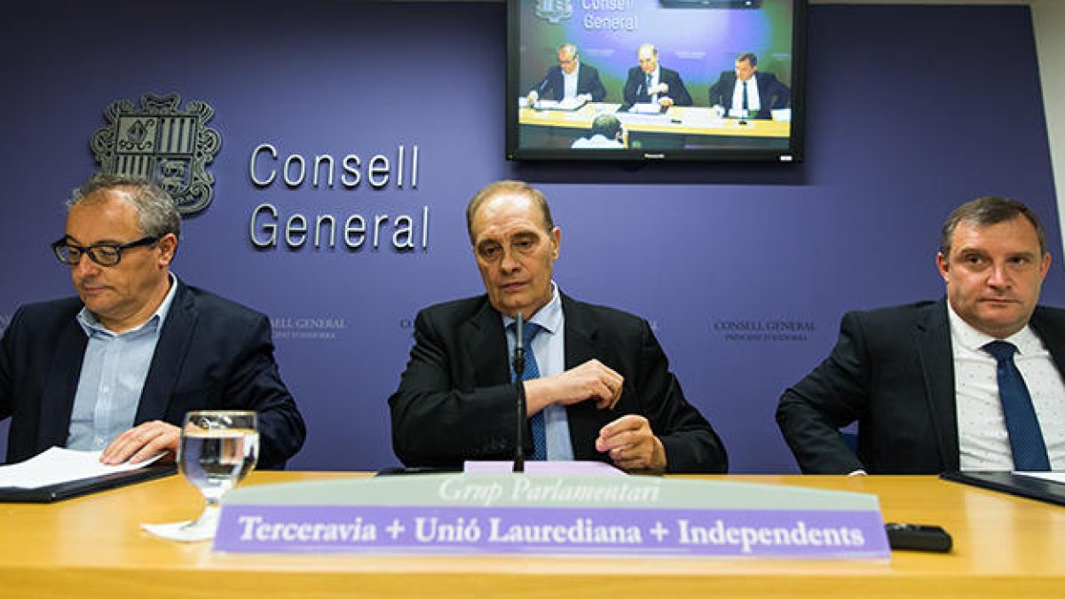 Terceravia proposa imposar per llei el dèficit zero en els comptes públics