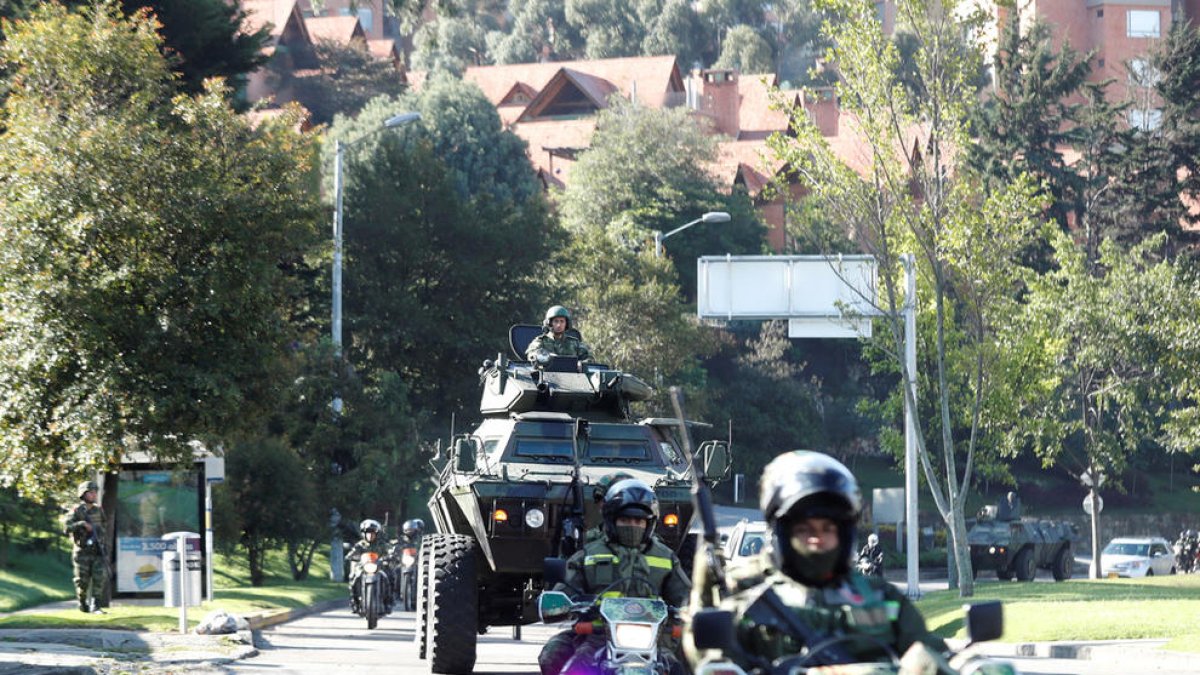 Les autoritats mantenen l'exèrcit als carrers de Bogotà per desordres