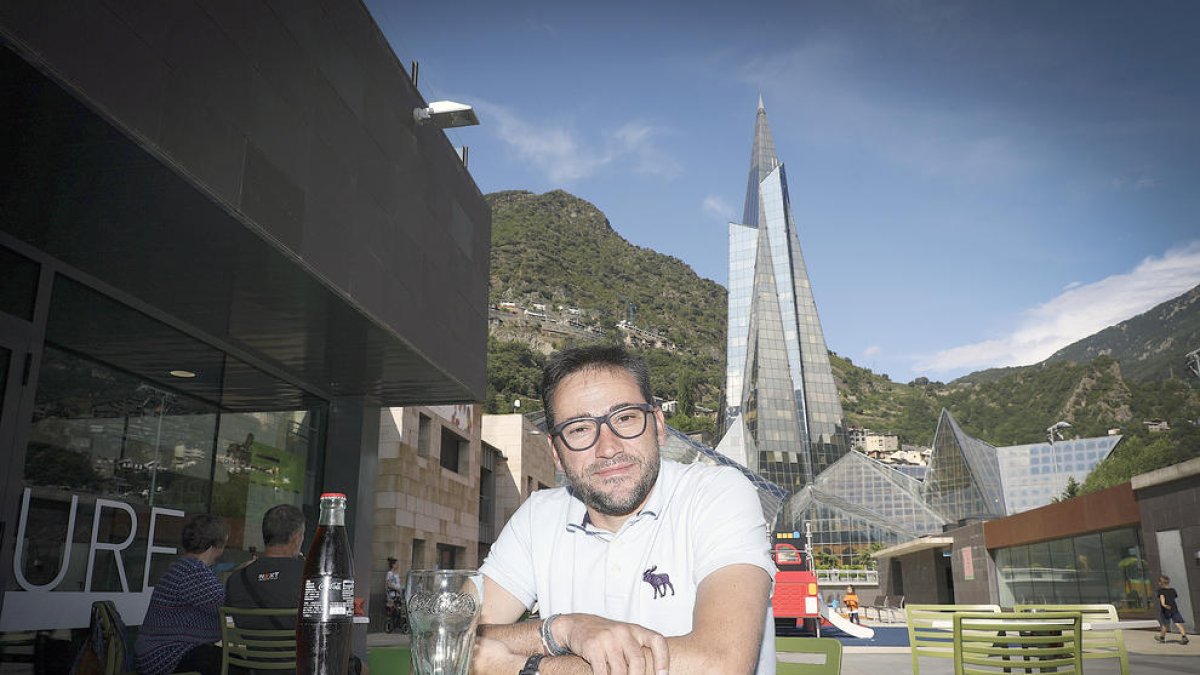 “L'únic que no pots perdre és el passaport”