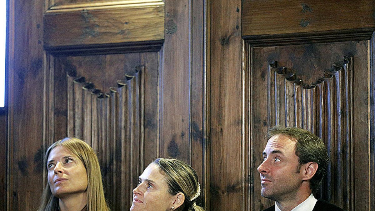 DA diu que Bellocq es va confondre amb el codi de família