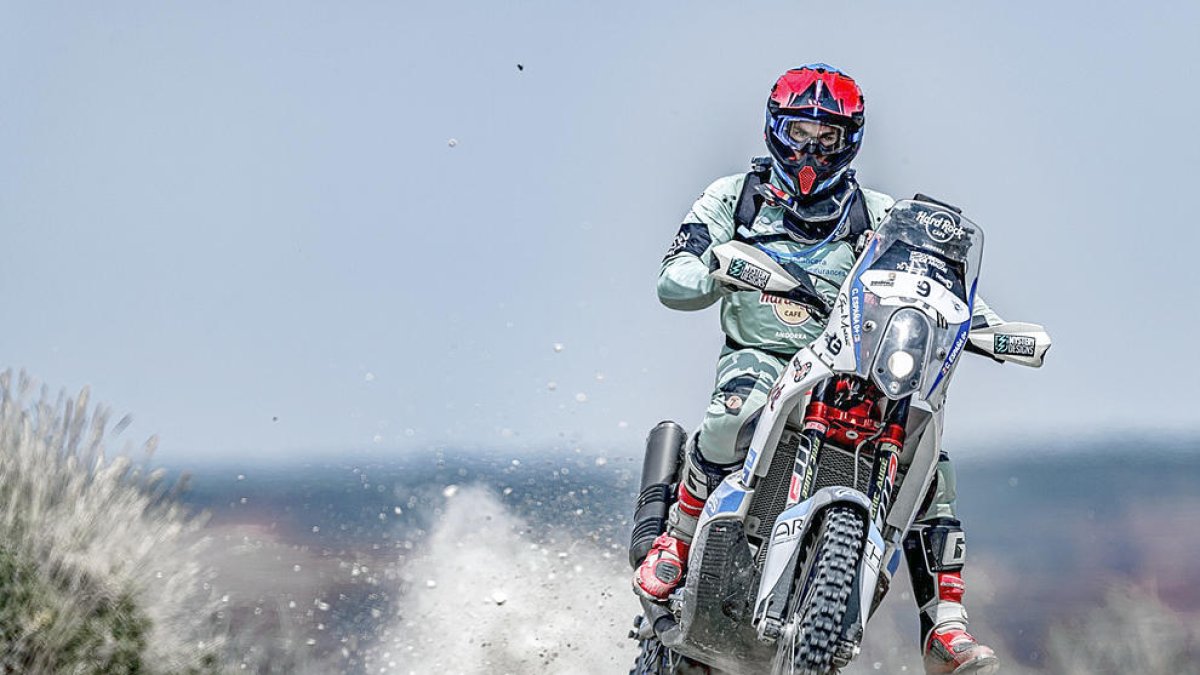 Cristian España es queda fora del top 5 a la Baja Aragón i finalitza en desena posició