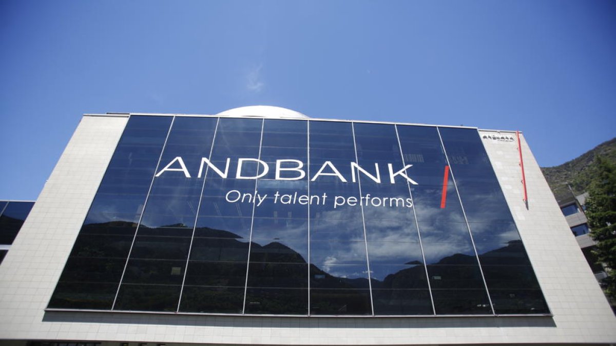 Andbank no té interès en la compra de Vall Banc